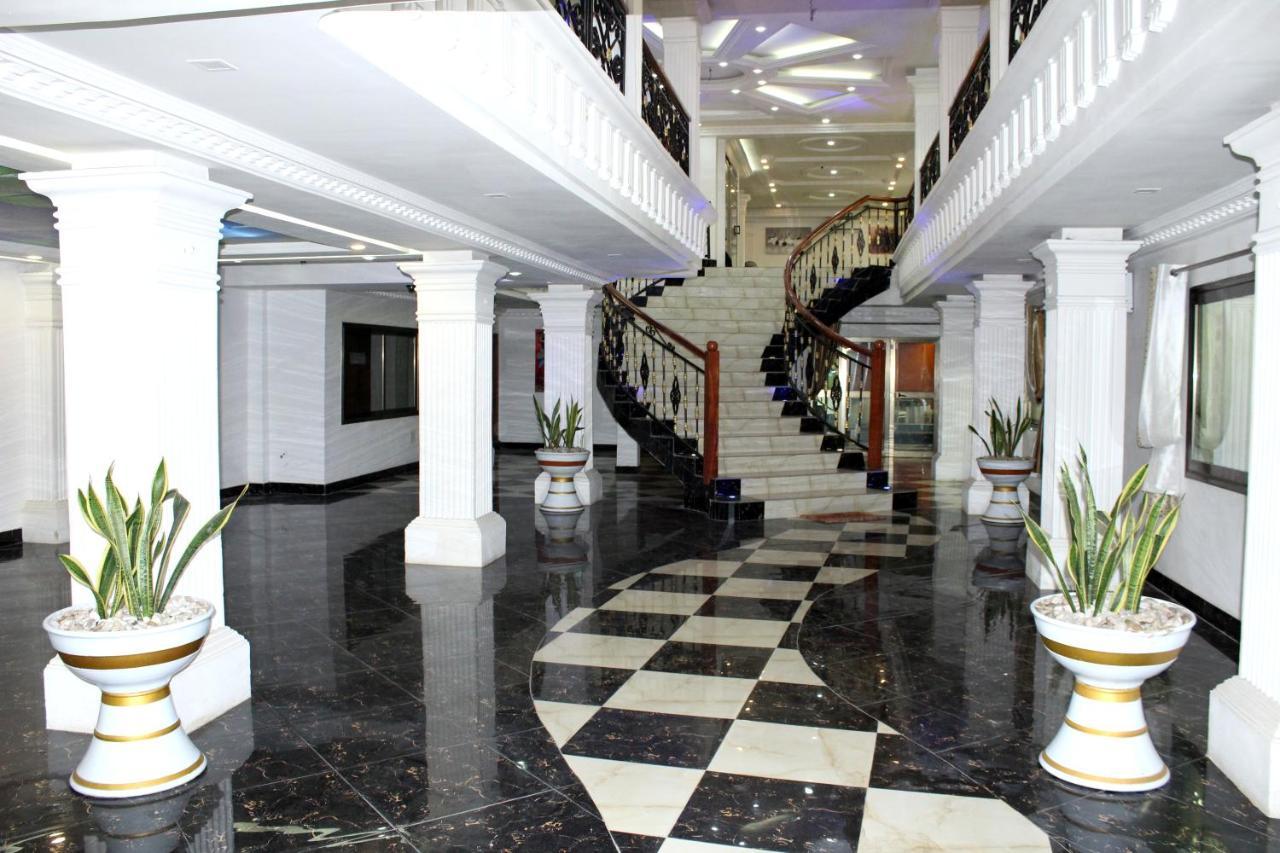 Residence Palais Du Stade Cotonou Exteriör bild